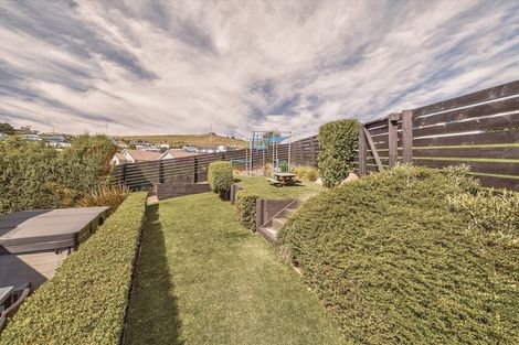 Photo of property in 3 The Terrace, Mount Pleasant, Christchurch, 8081