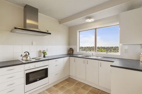 Photo of property in 60 Monarch Avenue, Hillcrest, Auckland, 0627