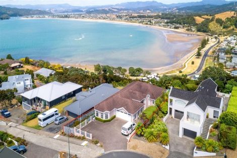 Photo of property in 186 Centennial Drive, Whitianga, 3510