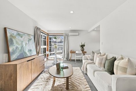 Photo of property in 4/89 Hills Road, Edgeware, Christchurch, 8013