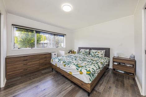 Photo of property in 14 Peridot Place, Conifer Grove, Takanini, 2112