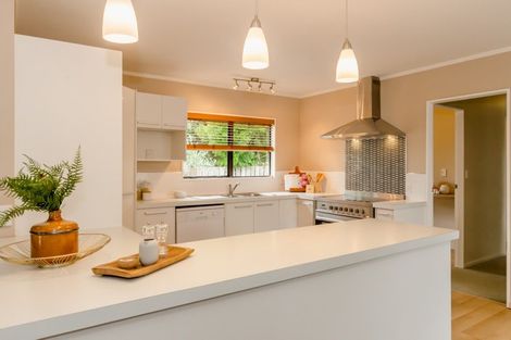 Photo of property in 33 Campbell Avenue, Paraparaumu, 5032