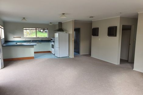 Photo of property in 27a Tremewan Street, Tawa, Wellington, 5028