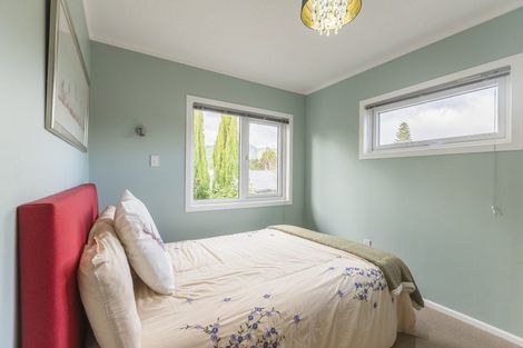 Photo of property in 10 Sunshine Avenue, Paraparaumu, 5032