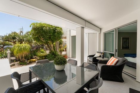 Photo of property in 111/136 Marine Parade, Mount Maunganui, 3116