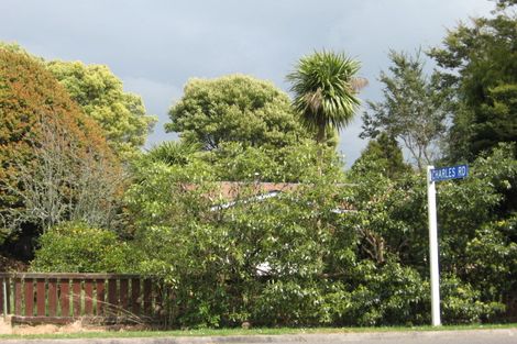 Photo of property in 8 Lee Road, Hannahs Bay, Rotorua, 3010