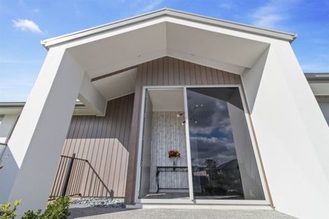 Photo of property in 1 Charlotte Drive, Omokoroa, 3114