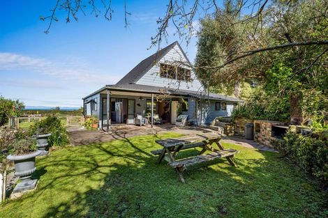 Photo of property in 63 Bay View Road, Whangarei Heads, Whangarei, 0174