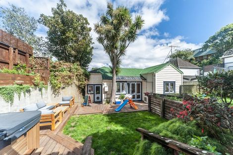 Photo of property in 119 Owen Street, Newtown, Wellington, 6021