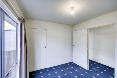 Photo of property in 2 Lander Place, Flaxmere, Hastings, 4120