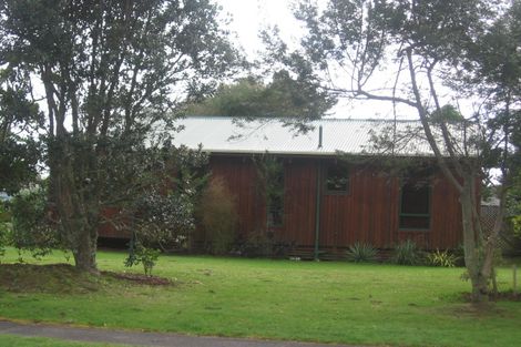 Photo of property in 221 Waimaire Avenue, Matarangi, Whitianga, 3592
