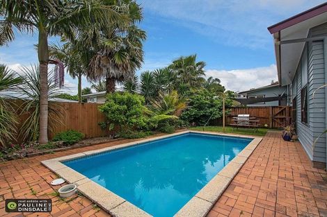 Photo of property in 28 Carr Street, Te Kamo, Whangarei, 0112