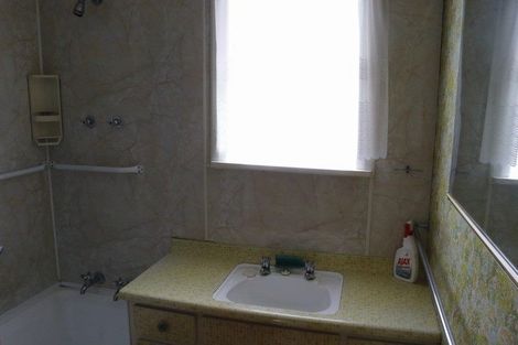 Photo of property in 15 Egmont Street, Castlecliff, Whanganui, 4501