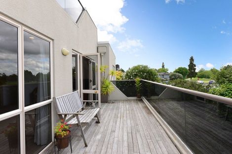 Photo of property in 66 Saint Andrews Terrace, St Andrews, Hamilton, 3200