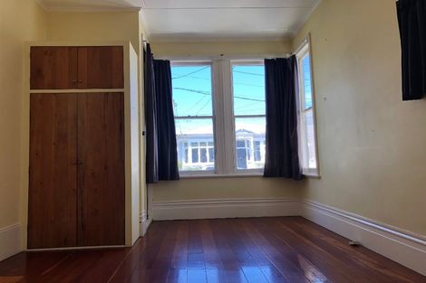 Photo of property in 15 Caroline Street, Mount Victoria, Wellington, 6011