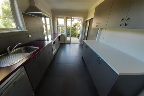 Photo of property in 10 Garvins Road, Hornby, Christchurch, 8042