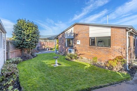 Photo of property in 27 Harling Avenue, Hillmorton, Christchurch, 8025