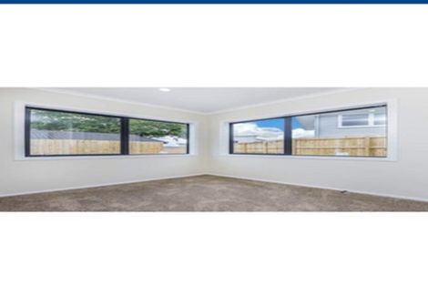 Photo of property in 35b Awaroa Road, Sunnyvale, Auckland, 0612