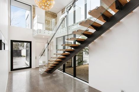 Photo of property in 79 Fendalton Road, Fendalton, Christchurch, 8014