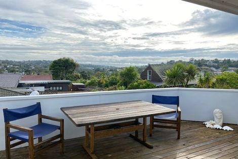 Photo of property in 35 Redwing Street, Browns Bay, Auckland, 0630
