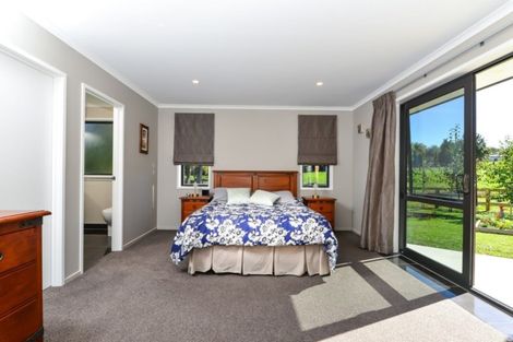 Photo of property in 21 Barrett Road, Temple View, Hamilton, 3290