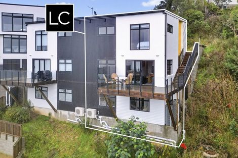 Photo of property in 11 Nanda Way, Khandallah, 6035