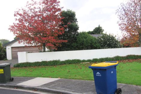 Photo of property in 20 Windfall Grove, Greenhithe, Auckland, 0632