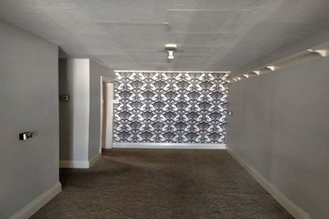 Photo of property in 8 Allandale Road, Saint Clair, Dunedin, 9012