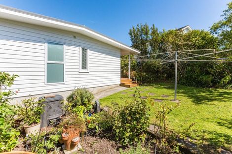 Photo of property in 9 Annan Grove, Papakowhai, Porirua, 5024