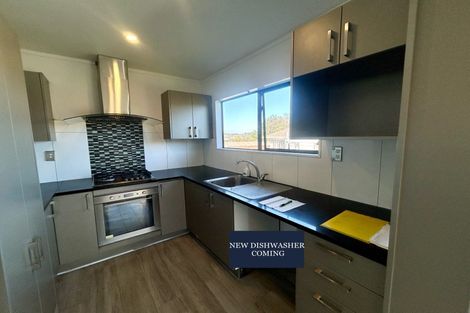Photo of property in 2/14 Leven Lane, Totara Heights, Auckland, 2105