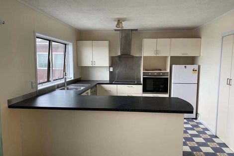 Photo of property in 2/16 Quebec Road, Milford, Auckland, 0620