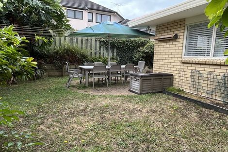 Photo of property in 5b Thurston Place, Bucklands Beach, Auckland, 2012