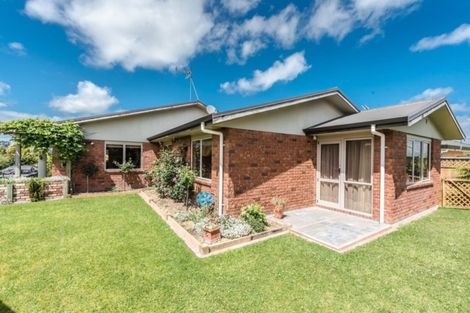 Photo of property in 26 Limousin Place, Grandview Heights, Hamilton, 3200