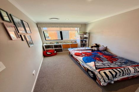 Photo of property in 17 Kerewhenua Crescent, Hobsonville, Auckland, 0616