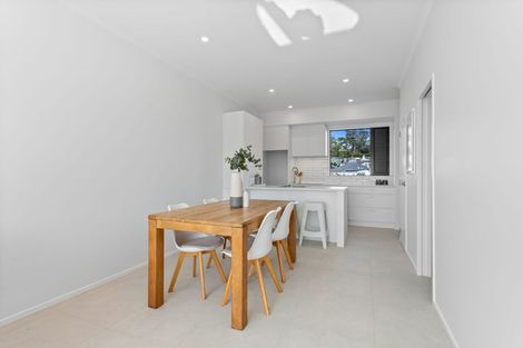 Photo of property in 40 Cambie Avenue, Red Beach, 0932