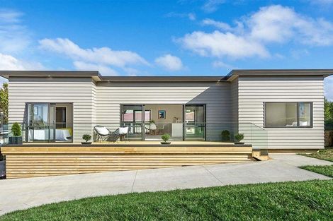 Photo of property in 25a Arrow Road, Forrest Hill, Auckland, 0620