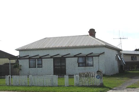 Photo of property in 94 Hinau Street, Castlecliff, Whanganui, 4501