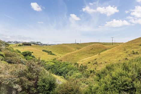 Photo of property in 58 Saint Ives Drive, Camborne, Porirua, 5026