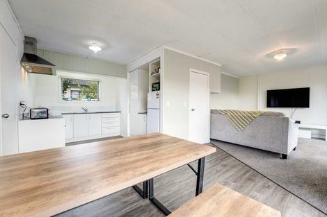 Photo of property in 2/56 Greenhaven Avenue, Opaheke, Papakura, 2113