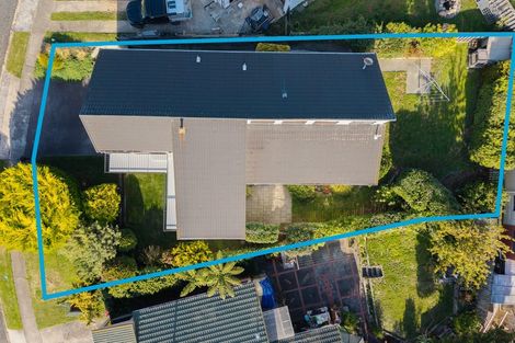 Photo of property in 22 Mercury Way, Whitby, Porirua, 5024