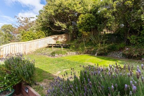 Photo of property in 9 Dormar Place, Churton Park, Wellington, 6037