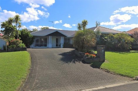 Photo of property in 7 Camerton Close, Northpark, Auckland, 2013