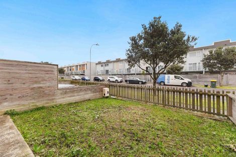Photo of property in 26 Meritage Lane, Te Atatu South, Auckland, 0610