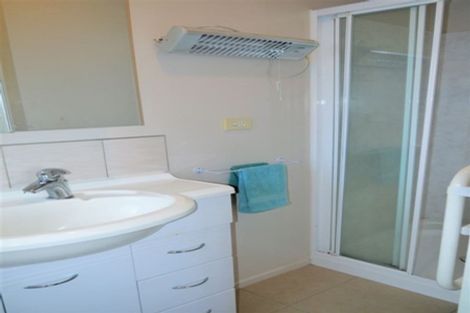 Photo of property in 45a Shirley Avenue, Papakura, 2110