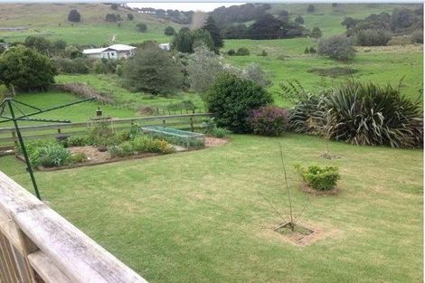 Photo of property in 17 Doctors Hill Road, Maungaturoto, 0520