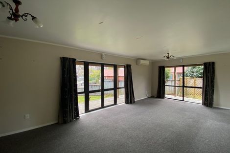 Photo of property in 5 Essendon Court, Glenview, Hamilton, 3206