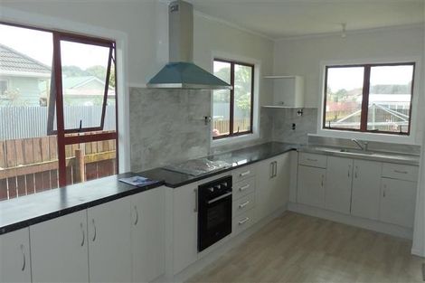 Photo of property in 41 Kairanga Street, Mangere East, Auckland, 2024