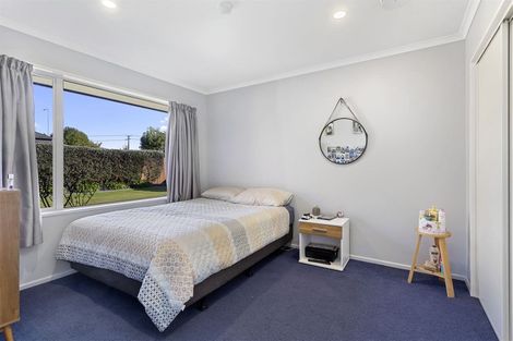 Photo of property in 4 Harrod Place, Rangiora, 7400