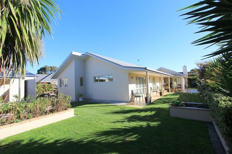 Photo of property in 20 Magnolia Drive, Springlands, Blenheim, 7201