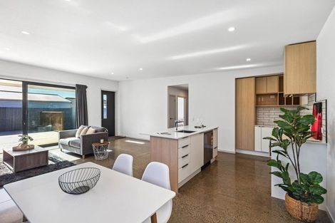 Photo of property in 45a Winchester Street, Levin, 5510